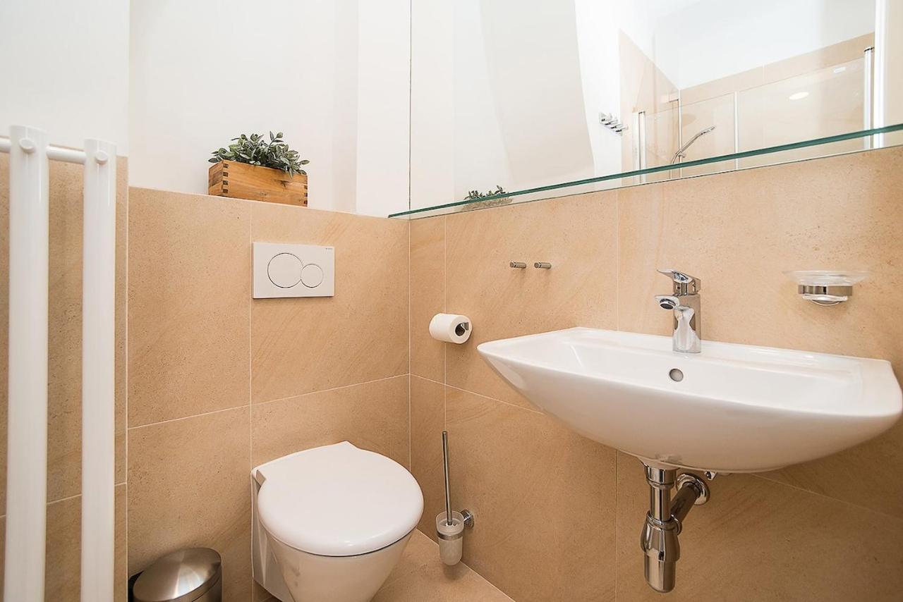 Newly Renovated 1-bed At Charles Bridge Appartement